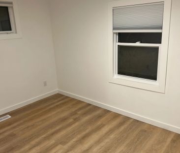 83A Arnold Crescent - Photo 3