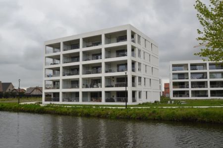 Appartement met 2 slpks en autostandplaats - Photo 2