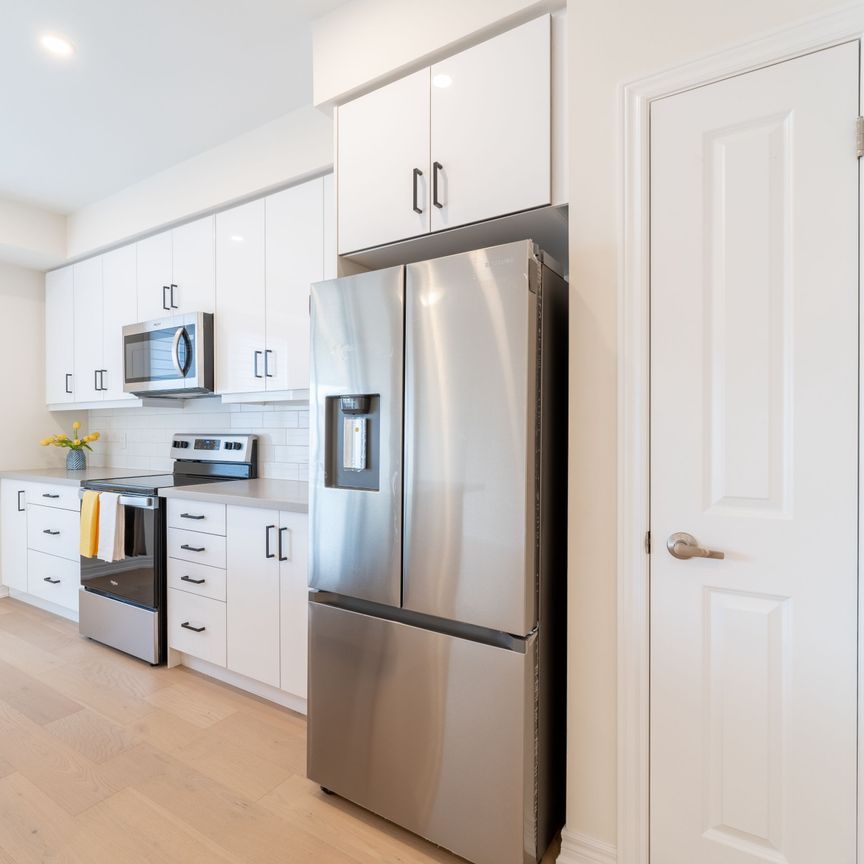 For Lease - 143 Sonoma Lane, Hamilton, Ontario - Photo 1