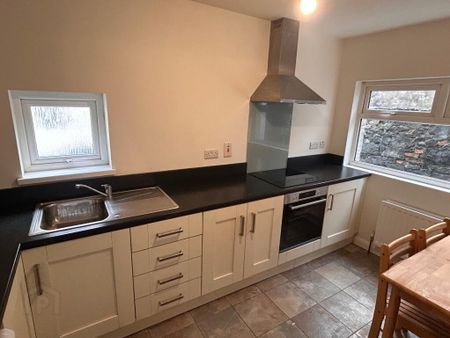 66 Lodge Road, Coleraine, BT52 1ND - Photo 2