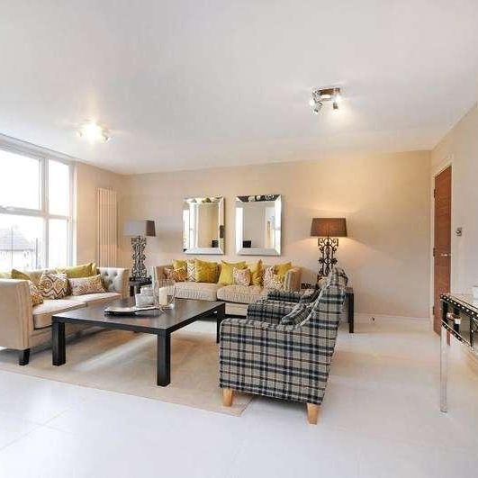 St. Johns Wood Park, St.johns Wood, London, NW8 - Photo 1