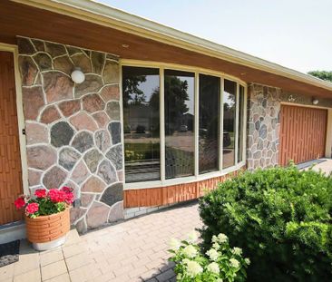 For Lease - 1 Cotillion Court, Toronto, Ontario - Photo 3