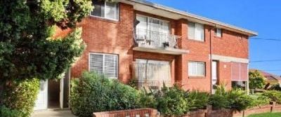 First Floor Apartment - Walking distance to Parramatta City - Photo 1