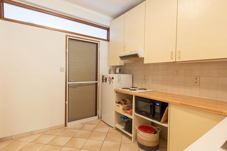 Lichtrijk éénslaapkamerappartement op toplocatie - Photo 2