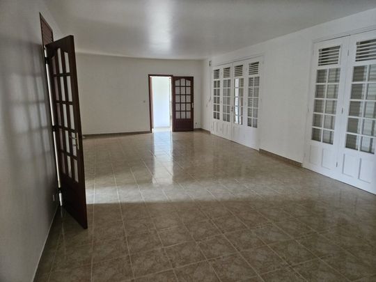 Lamentin, (97129) - Photo 1