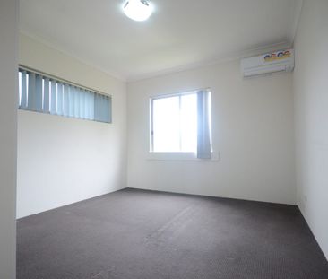 CONVENIENTLY SITUATED NEAR WENTWORTHVILLE TRAIN STATION - Photo 3