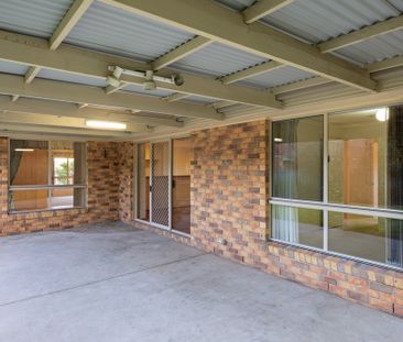 Spacious 4-bedroom Family Home In Quiet Location – Easy Access To L... - Photo 5