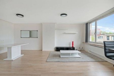 Appartement te huur - Foto 2