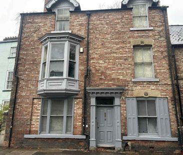 7 bedroom private hall to rent - Photo 1