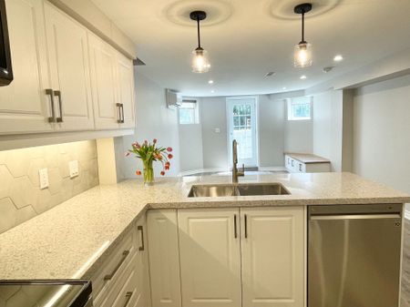 For Lease - 99 Montague - LOWER LEVEL Avenue Unit# Lower Level, Clarington, Ontario - Photo 2