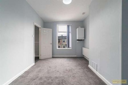 Bedford Street, Darwen, BB3 - Photo 2