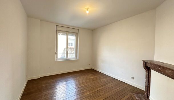 Appartement 4 pièces 89m2 REIMS 770 euros - Photo 1