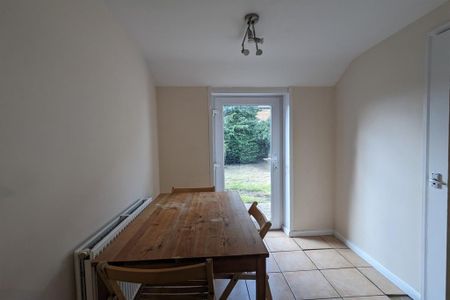 5 bedroom terraced house to rent - Photo 2
