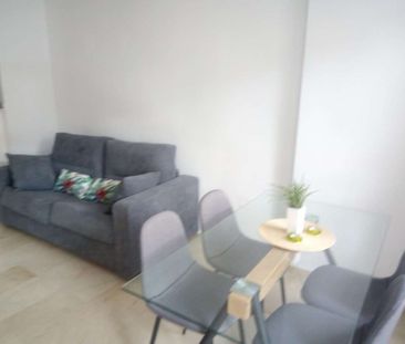 APARTMENT FOR MEDIUM-TERM AVAILABLE FROM SEPTEMBER TO MAY – - Photo 3