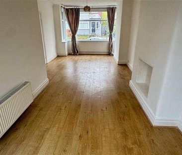 Bourne Drive, Manchester, M40 - Photo 1