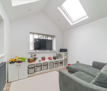 4 bedroom detached house to rent - Photo 6
