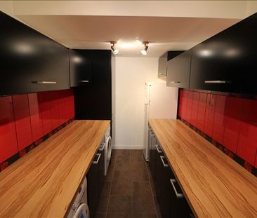Location Appartement 4 pièces 96m² - Photo 6