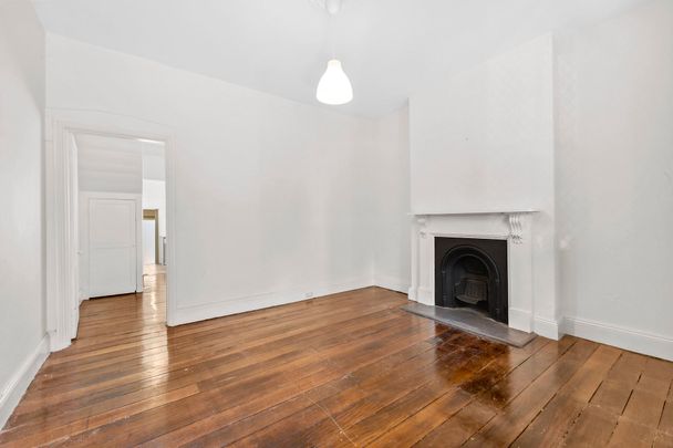 56 William Street, Redfern. - Photo 1