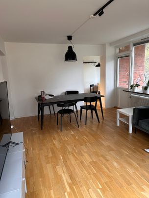 Larsbodavägen, Farsta - Photo 1