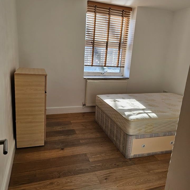 2 Bed Flat, Windsor Court, N8 - Photo 1