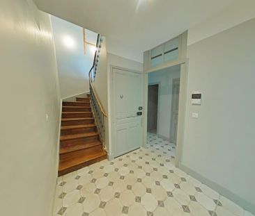 Location Appartement 4 pièces 108m² ROMANS SUR ISERE 26100 - Photo 3