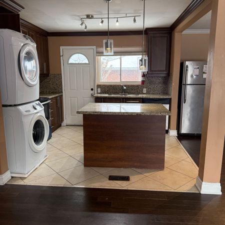 For Lease - 26 Alexandria Crescent, Brampton, Ontario - Photo 4