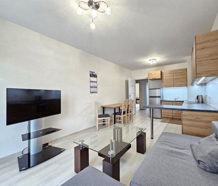 Nowoczesne 3 pokoje, blisko tramwaj, garaż 67 m² - Zdjęcie 2