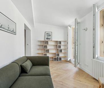 Appartement • Les Halles - Photo 2