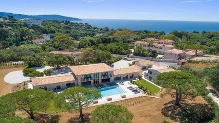 GOLFE DE SAINT-TROPEZ - GIGARO - 6 CHAMBRES - PISCINE - PROCHE PLAGES - Photo 2