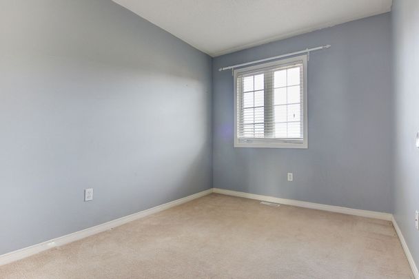 For Lease - 1498 Pinecliff Road, Oakville, Ontario - Photo 1