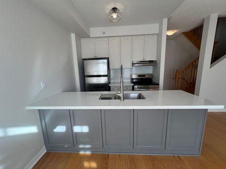 For Lease - 2435 Greenwich Drive Unit# 54, Oakville, Ontario - Photo 5