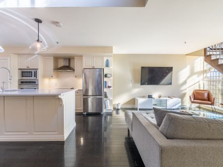 For Lease - 384 Sunnyside Avenue Unit# 301, Toronto, Ontario - Photo 3