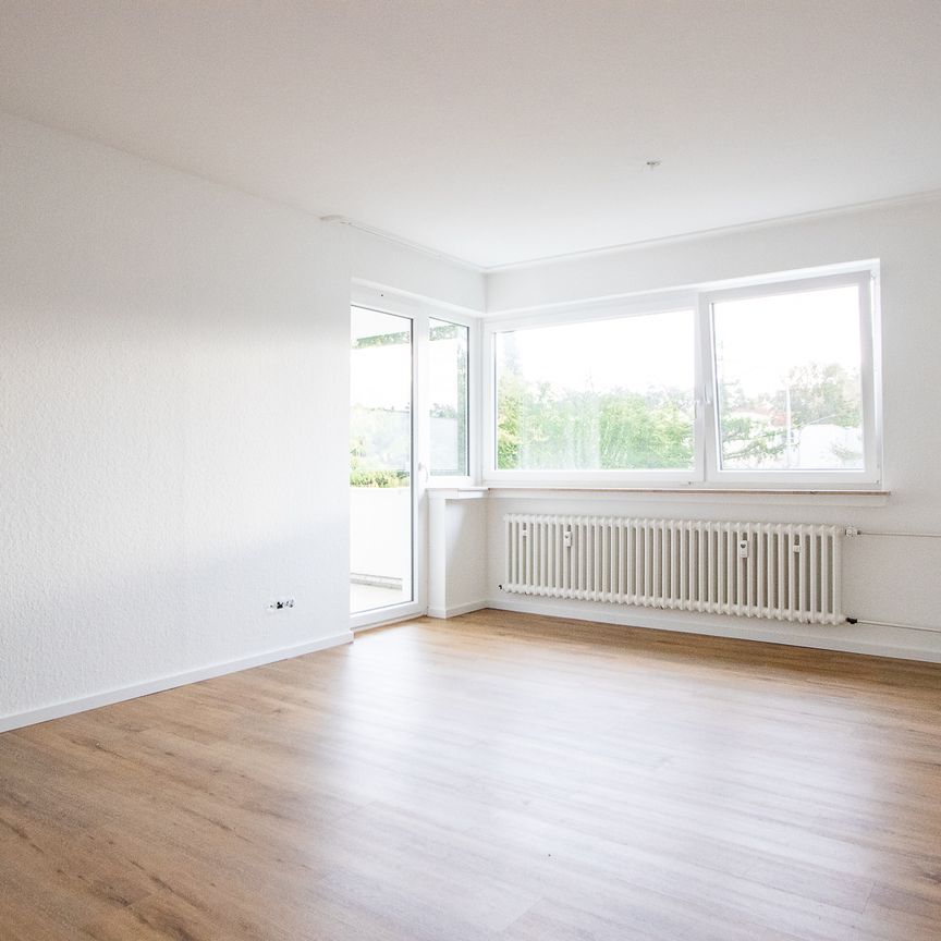 Frisch renovierte 2 Zimmerwohnung in zentraler Lage von Bielefeld Sennestadt - Photo 1