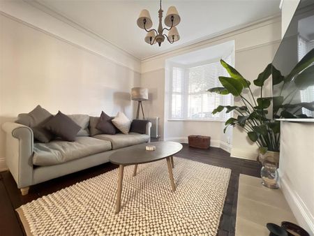 2 bedroom terraced house to rent - Photo 3