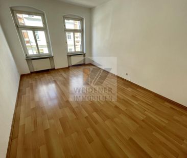 Wohnen in Gera Untermhaus! 3 Raum Wohnung mit Balkon (Südseite) und... - Photo 3