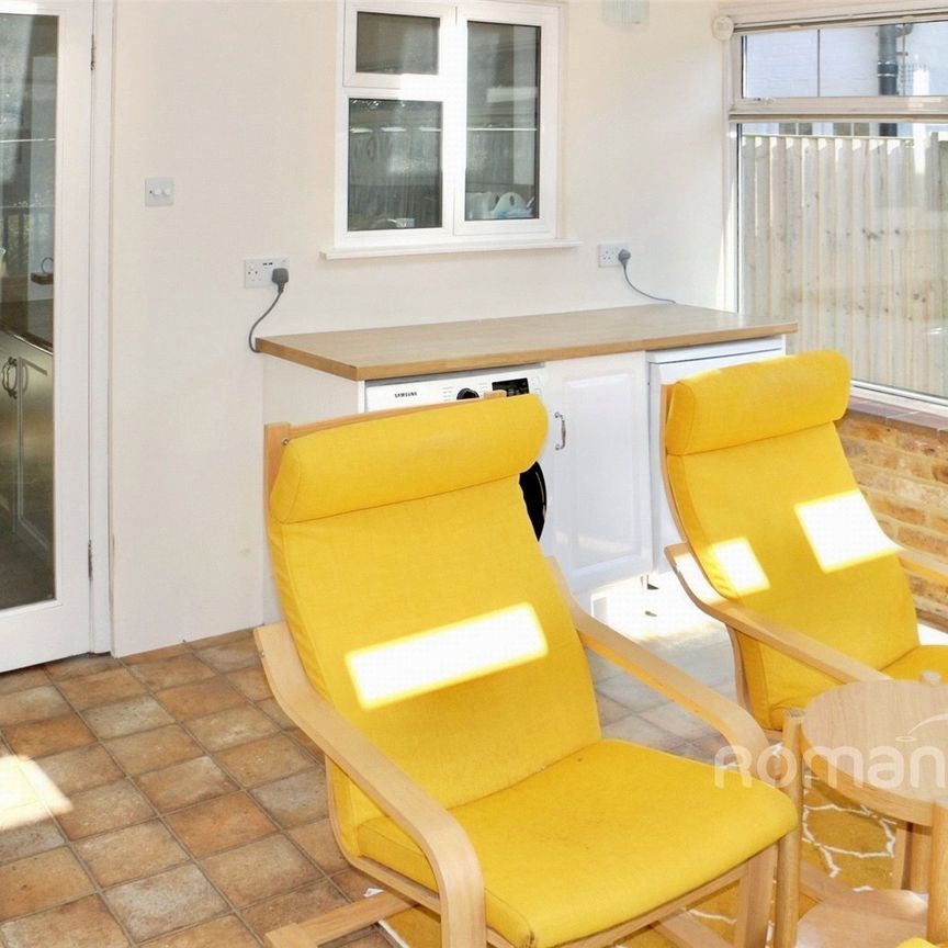 Fairview Road, Taplow, Maidenhead, SL6 - Photo 1