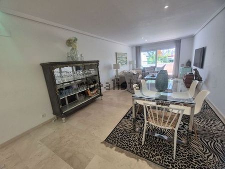 Alquiler de piso en Calle 16, 151 a - Photo 4