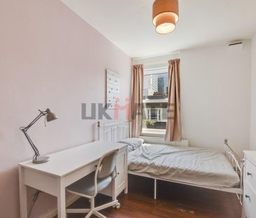 Jacobson House Room A - Photo 5