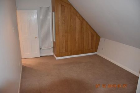 2 bedroom penthouse to rent - Photo 4
