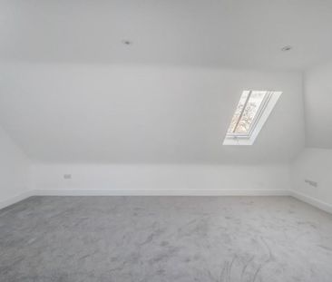 3 bedroom apartment to rent - Photo 2