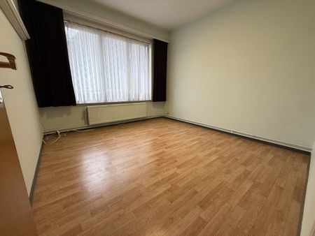 Ruim appartement te huur met 2 slaapkamers op een TOPlocatie te Lier! - Foto 2