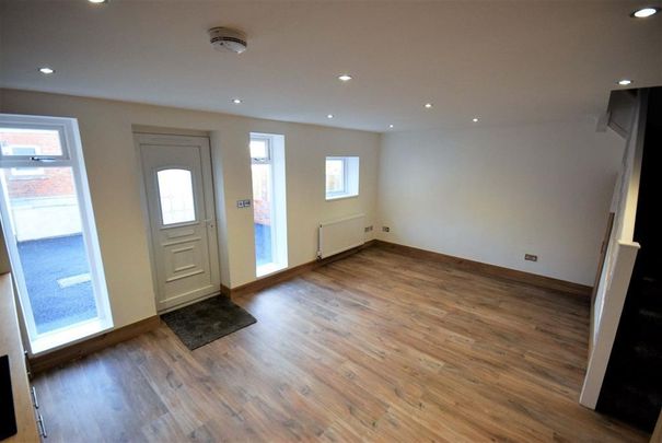 1 bedroom cottage to rent - Photo 1