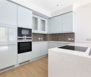 1 Bedrooms Flat to rent in Drays House, 8 Bellwether Lane, Wandsworth Town SW18 | £ 404 - Photo 1