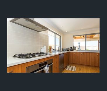 3 Herald Way, Dalyellup, WA 6230 - Photo 1