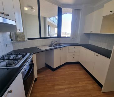 2 BEDROOM APARTMENT AT A CONVENIENT LOCATION - Photo 6