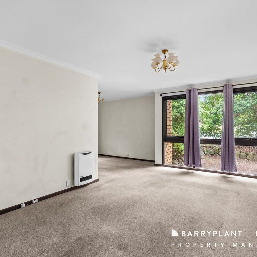 Three-bedroom gem in prime location - Photo 1