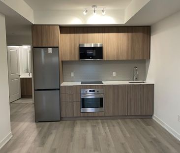 For Lease - 15 Skyridge Drive Unit# 313, Brampton, Ontario - Photo 4