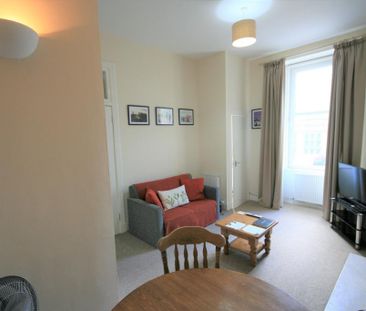 1 bedroom flat to rent - Photo 6