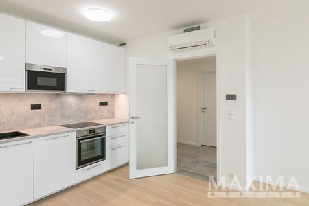 Pronájem bytu 2+kk 59 m² - Photo 2