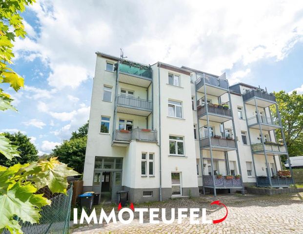 ERSTBEZUG nach Renovierung: 2-Raum-Wohnung mit Balkon, Stellplatz im Innenhof und Einbauküche !!! - Photo 1